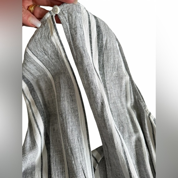 Cloth & Stone Linen Blend Striped Jumpsuit Size S Gray White Cropped Wide Leg - Picture 5 of 13